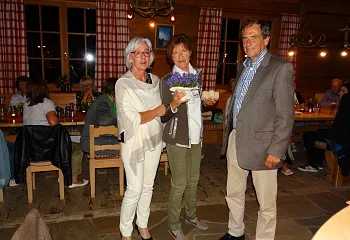 hanni_niedermhlbichler_10_jahre_als_ehrenamtliche_mitarbeiterin_essen_auf_rdern_im_dienste_des_sprengels.jpg