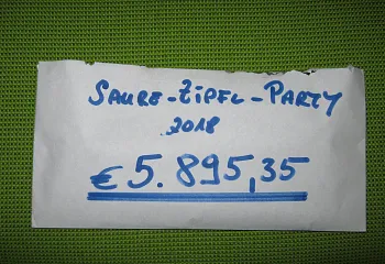 saure_zipfl_party_2018_009.jpg