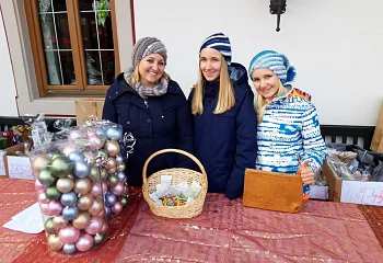 stand_mit_verkuferinnen_sandra__mdels.jpg